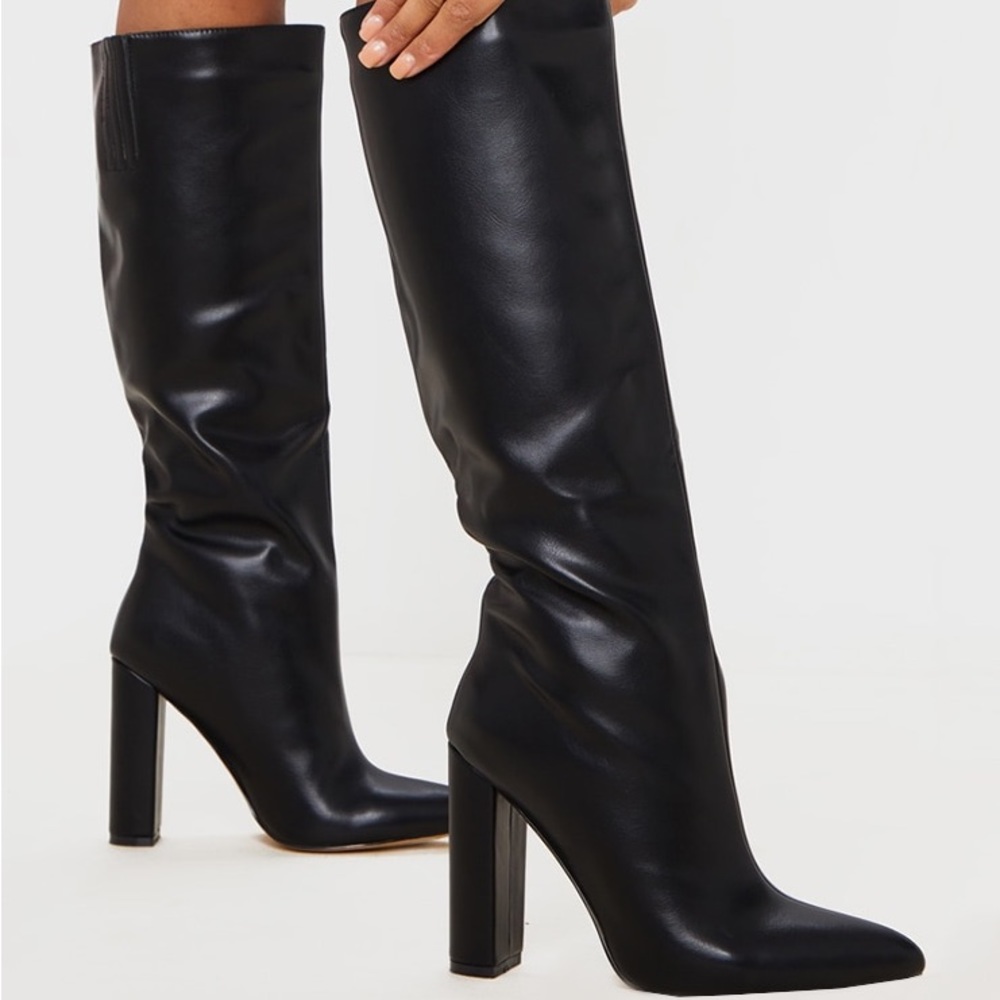 Black Wide Fit Knee High Point Block Heel Boot
Size 8, 4.5” heel